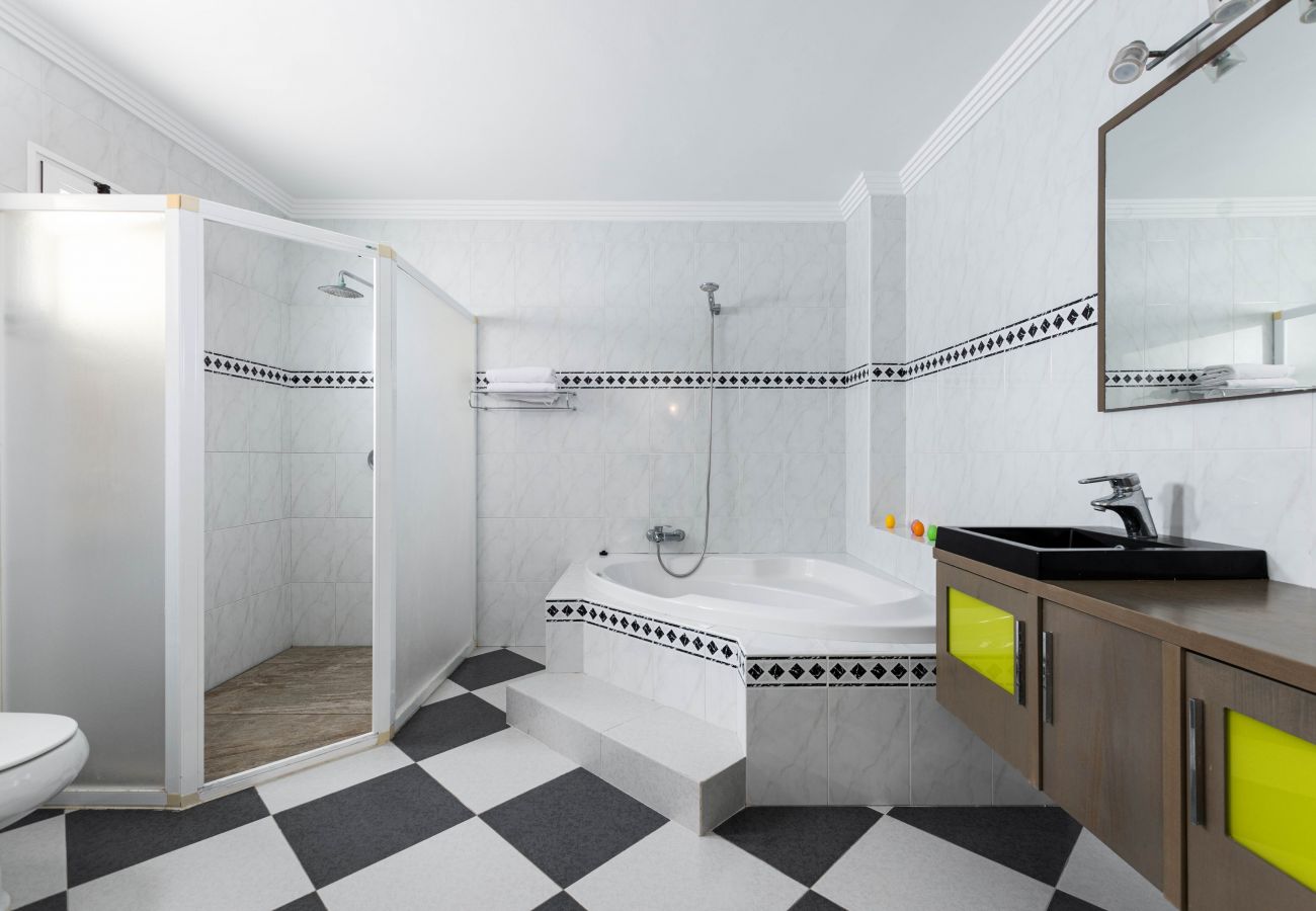 House in Muro - Modern vacation house with private pool and barbecue, YourHouse Villa Marian