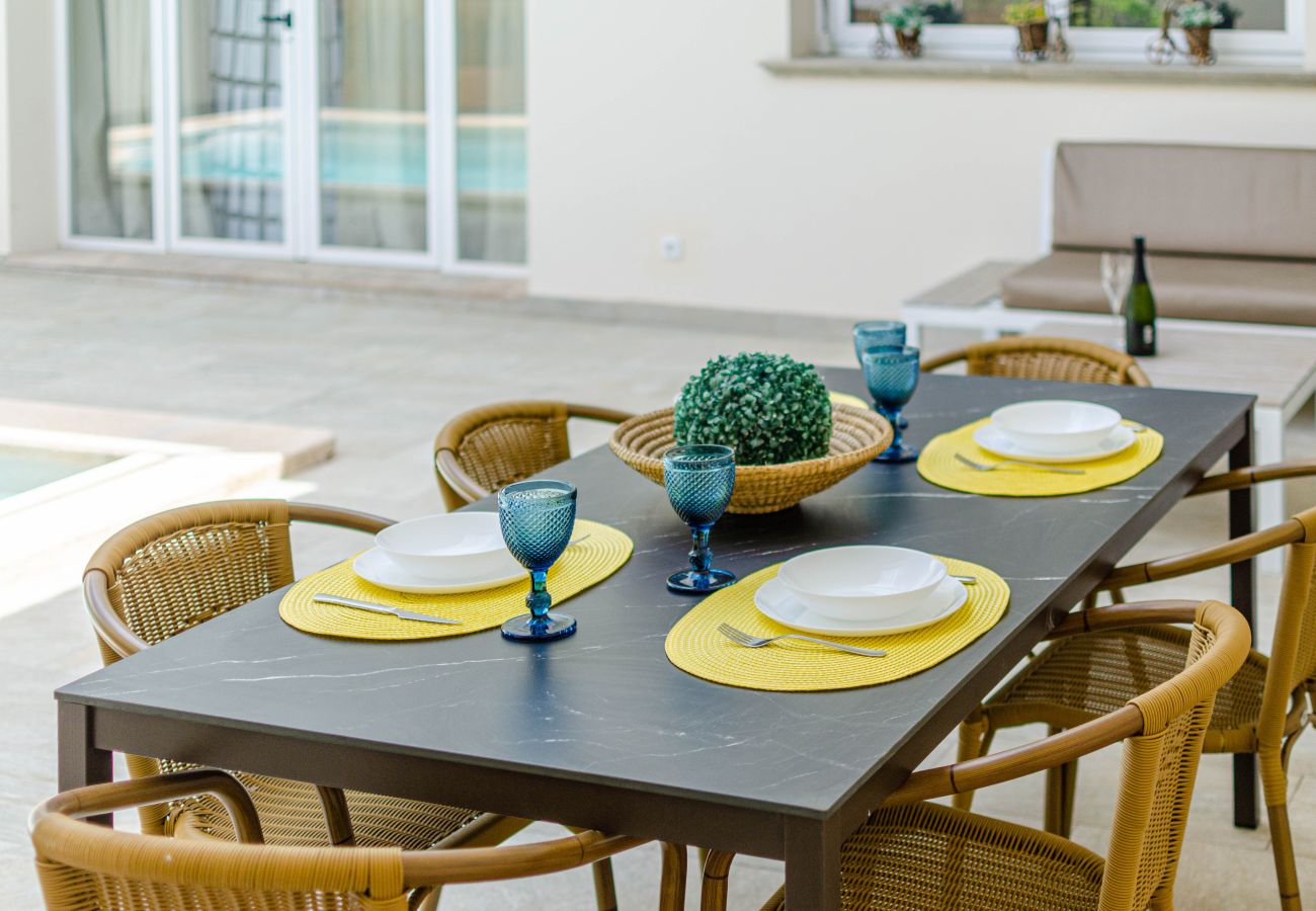 House in Muro - Modern vacation house with private pool and barbecue, YourHouse Villa Marian