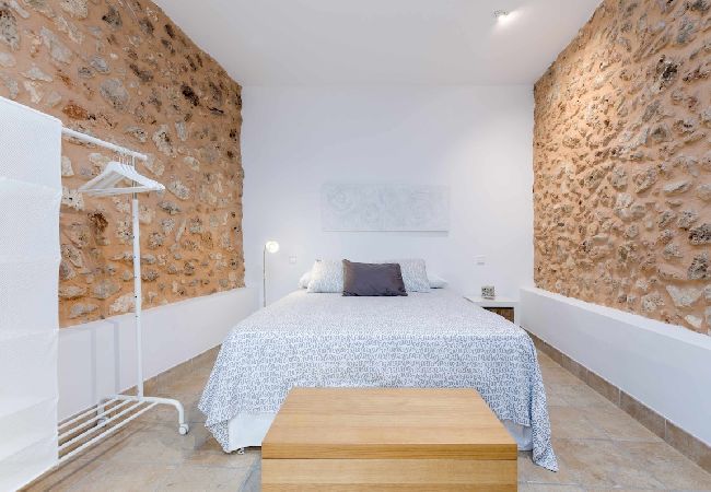 Apartment in Sa Pobla - YourHouse Can Puça, gemütliches Dorfhaus mit Terrasse