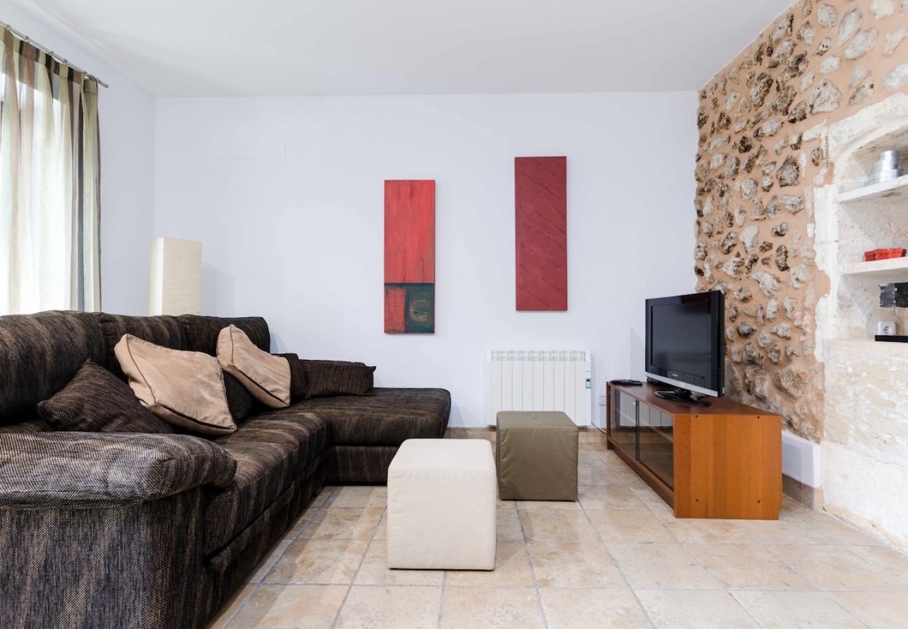 Apartment in Sa Pobla - YourHouse Can Puça, gemütliches Dorfhaus mit Terrasse