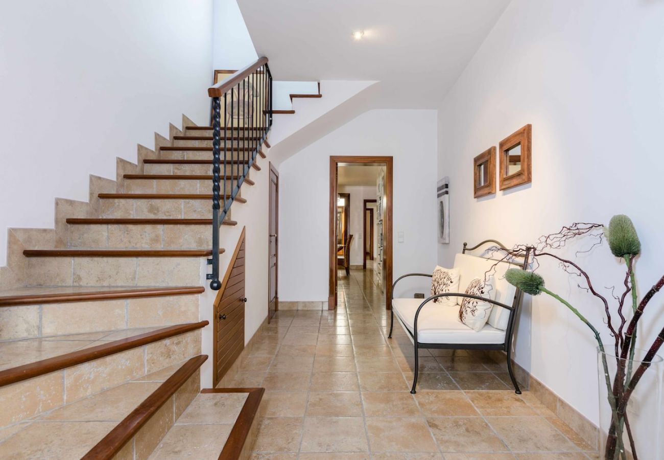 Apartment in Sa Pobla - YourHouse Can Puça, gemütliches Dorfhaus mit Terrasse