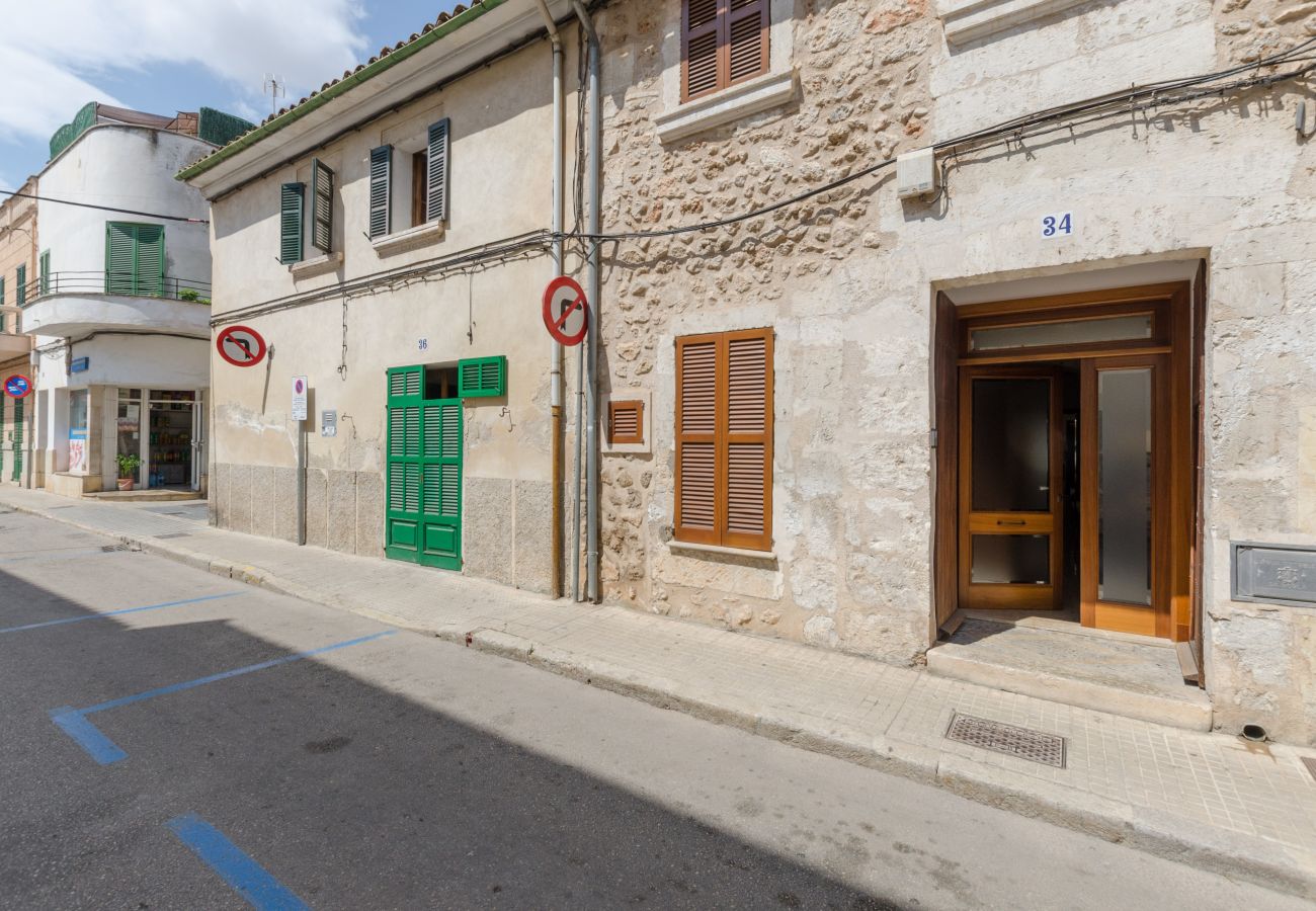 Apartment in Sa Pobla - YourHouse Can Puça, gemütliches Dorfhaus mit Terrasse