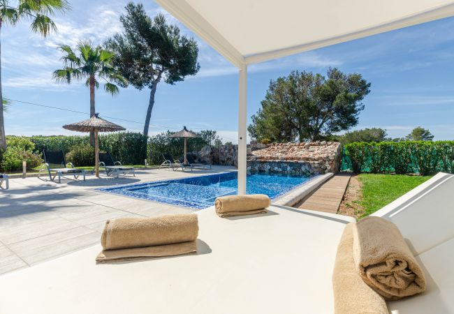 Villa in Muro - YourHouse Villa Romani with private pool and garden Villa in Muro - YourHouse Villa Romani with private pool and garden