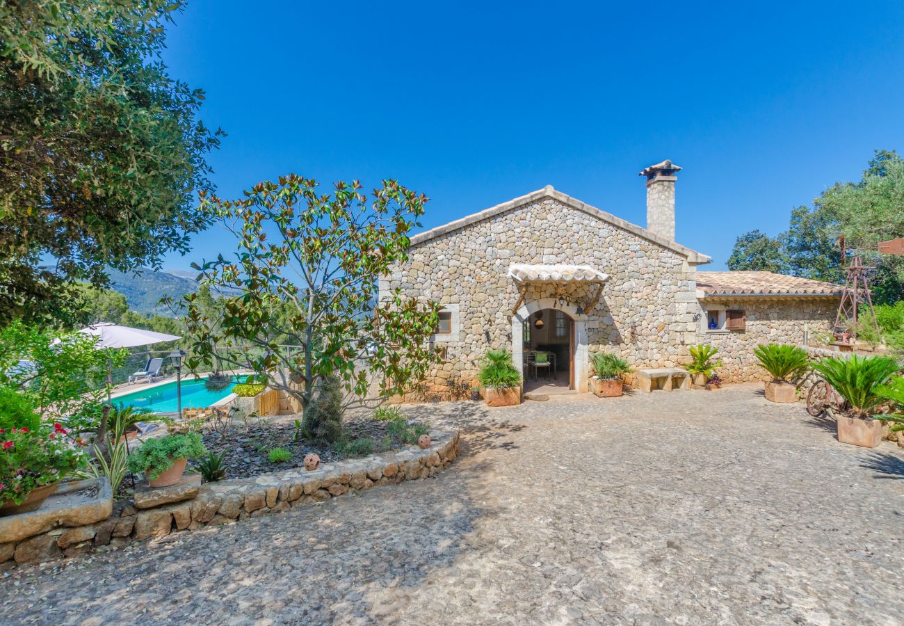 House in Selva - YourHouse Sa Garriga de Can Barratot - villa with pool in Selva, Tramuntana