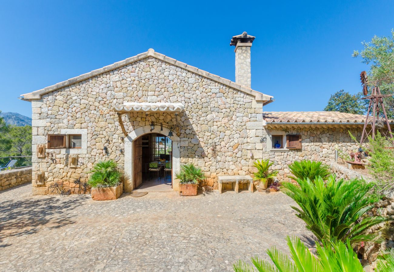 House in Selva - YourHouse Sa Garriga de Can Barratot - villa with pool in Selva, Tramuntana