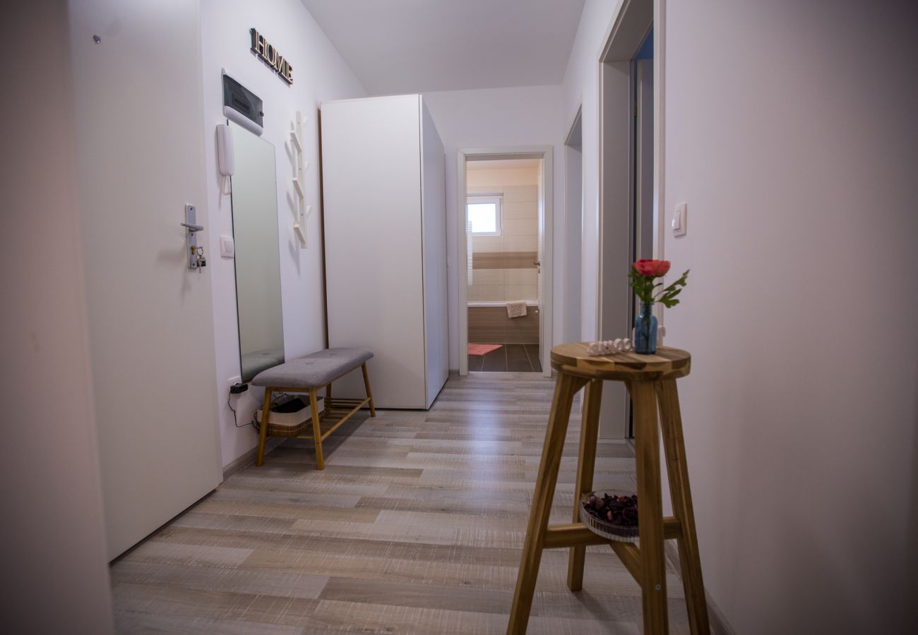 Apartment in Brasov - Apartment Ella comfort  with parking in Brasov