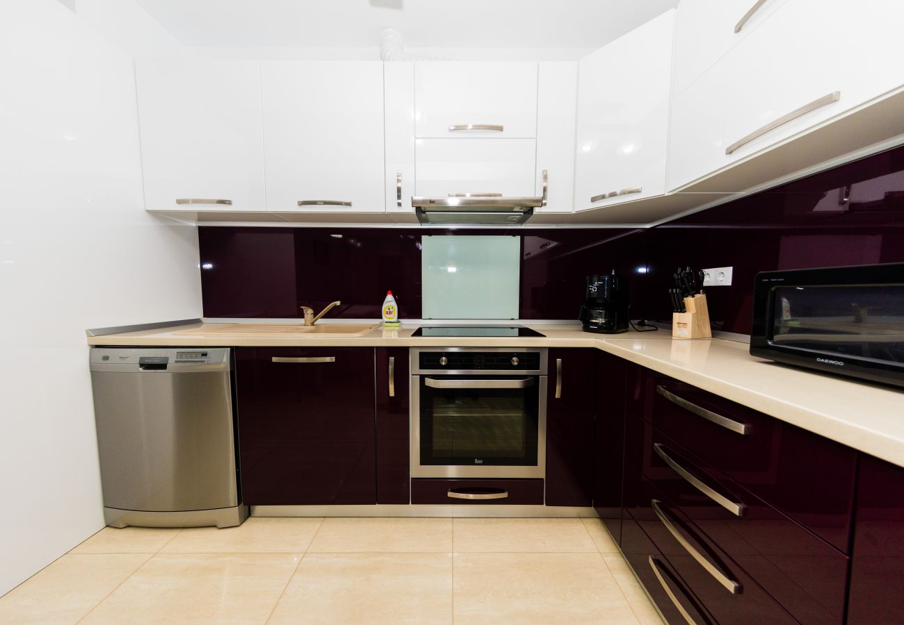 Apartment in Sibiu - Family Apartment near Shoping City Sibiu