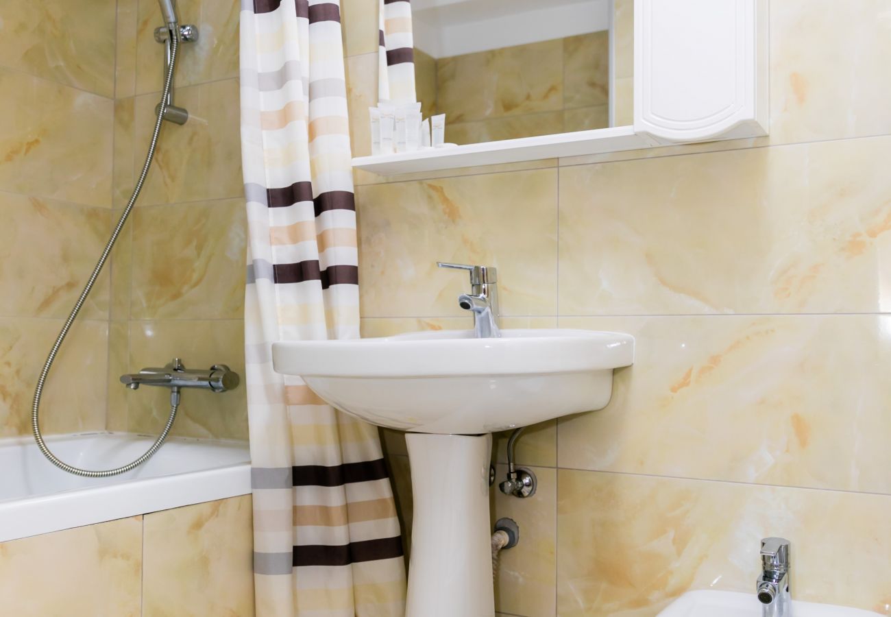 Apartment in Sibiu - Family Apartment near Shoping City Sibiu