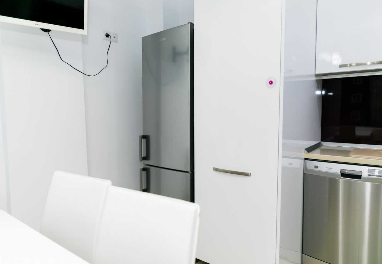 Apartment in Sibiu - Family Apartment near Shoping City Sibiu