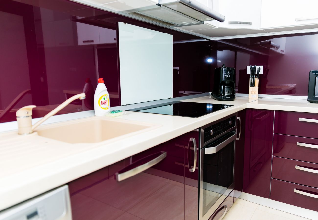 Apartment in Sibiu - Family Apartment near Shoping City Sibiu
