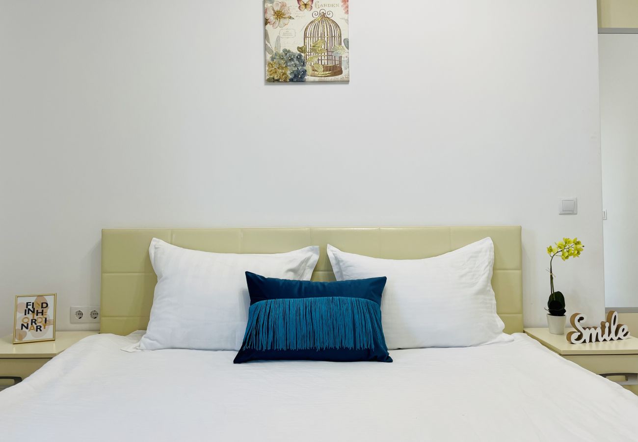 Apartment in Sibiu - Family Apartment near Shoping City Sibiu