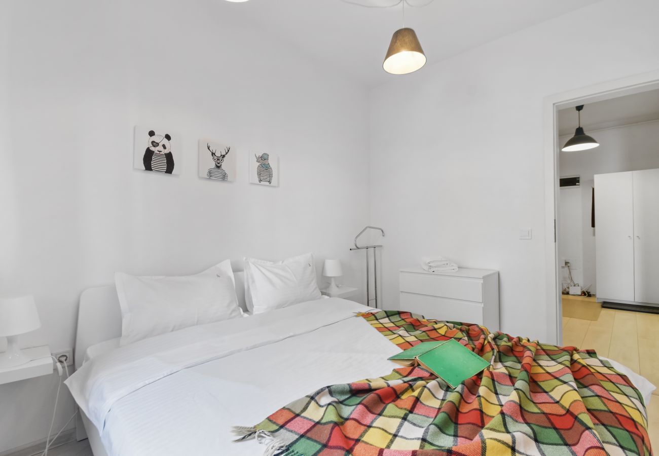 Apartment in Brasov - Blue Apartment near Shopping City Brasov