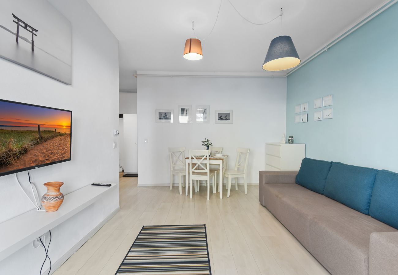 Apartment in Brasov - Blue Apartment near Shopping City Brasov