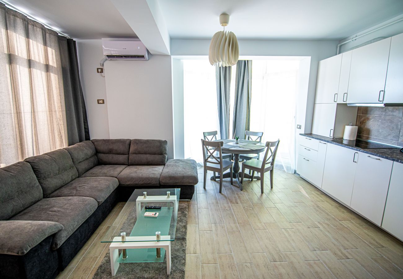 Apartment in Mamaia Nord -  Apartment Katrina near the Beach with Pool Acces - Alezzi Beach 