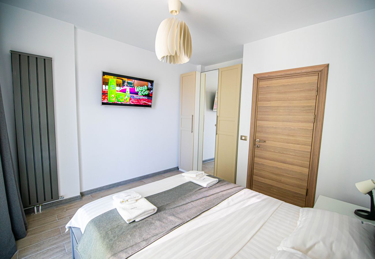 Apartment in Mamaia Nord -  Apartment Katrina near the Beach with Pool Acces - Alezzi Beach 