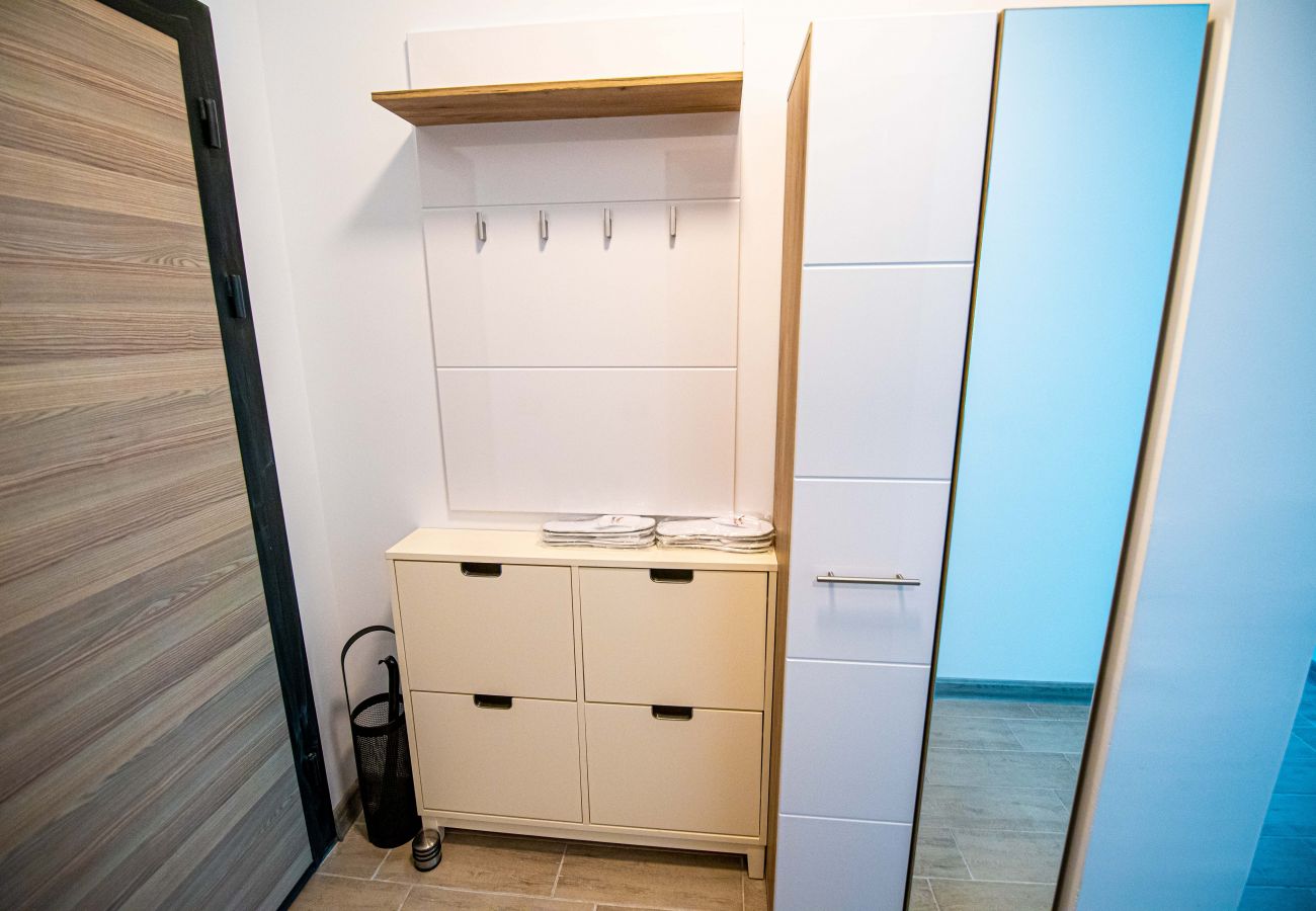 Apartment in Mamaia Nord -  Apartment Katrina near the Beach with Pool Acces - Alezzi Beach 