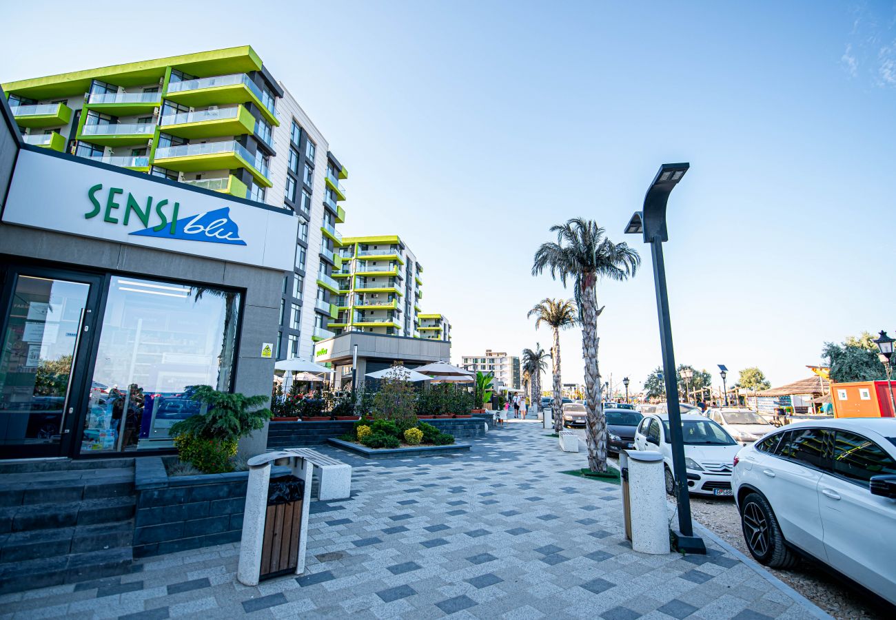 Apartment in Mamaia Nord -  Apartment Katrina near the Beach with Pool Acces - Alezzi Beach 