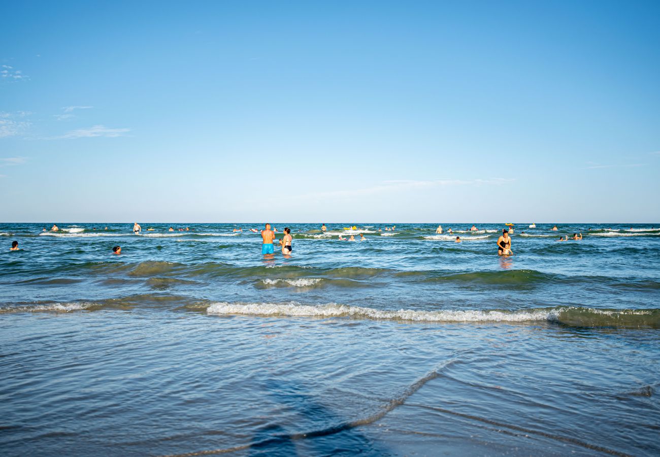 Apartment in Mamaia Nord -  Apartment Katrina near the Beach with Pool Acces - Alezzi Beach 