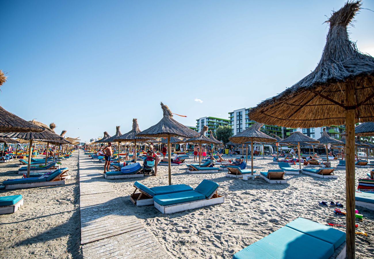 Apartment in Mamaia Nord -  Apartment Katrina near the Beach with Pool Acces - Alezzi Beach 