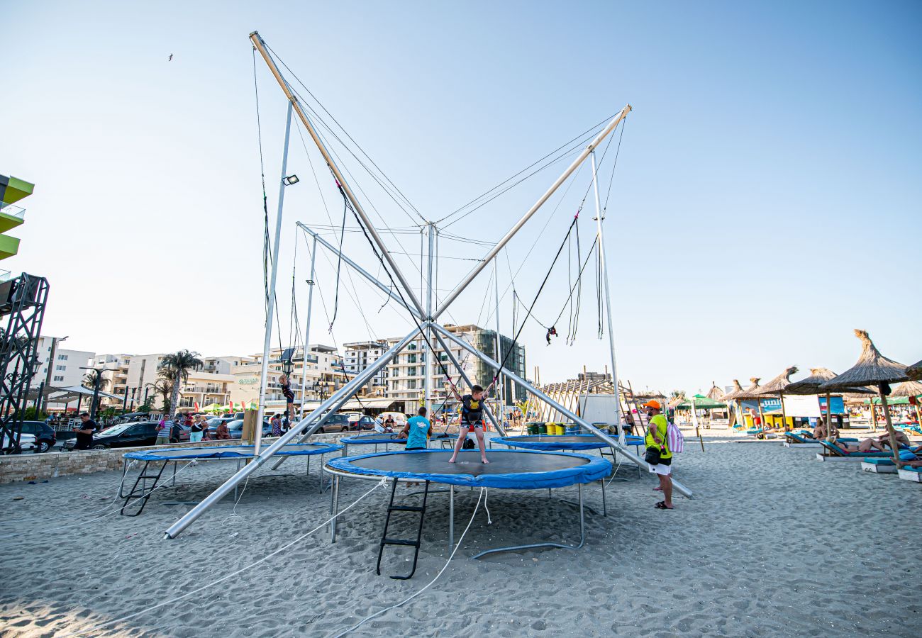 Apartment in Mamaia Nord -  Apartment Katrina near the Beach with Pool Acces - Alezzi Beach 