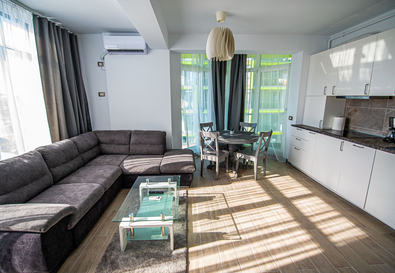 Apartment in Mamaia Nord -  Apartment Katrina near the Beach with Pool Acces - Alezzi Beach 