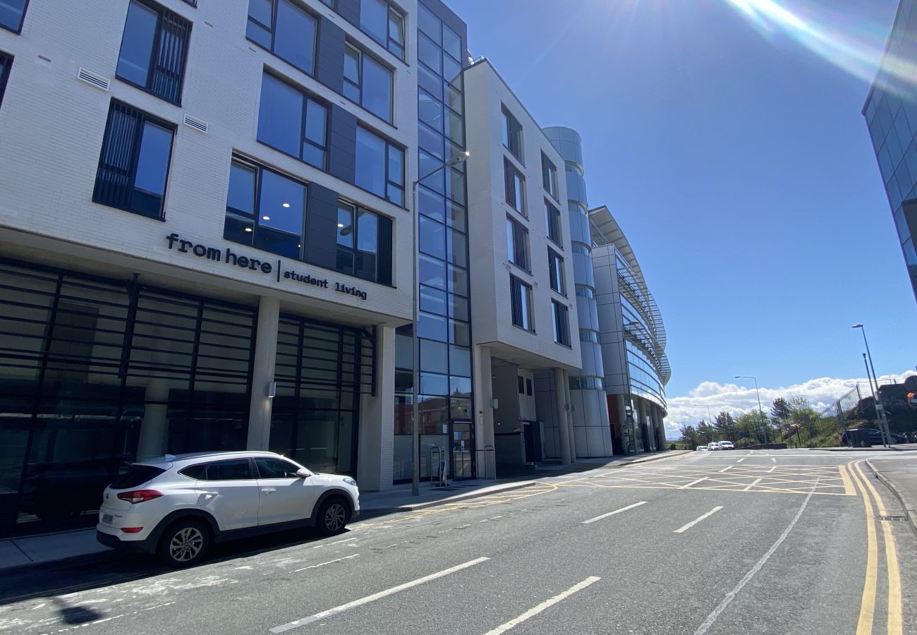 Aparthotel in Galway City - Eyre Square 2 Bedroom 1 Bath