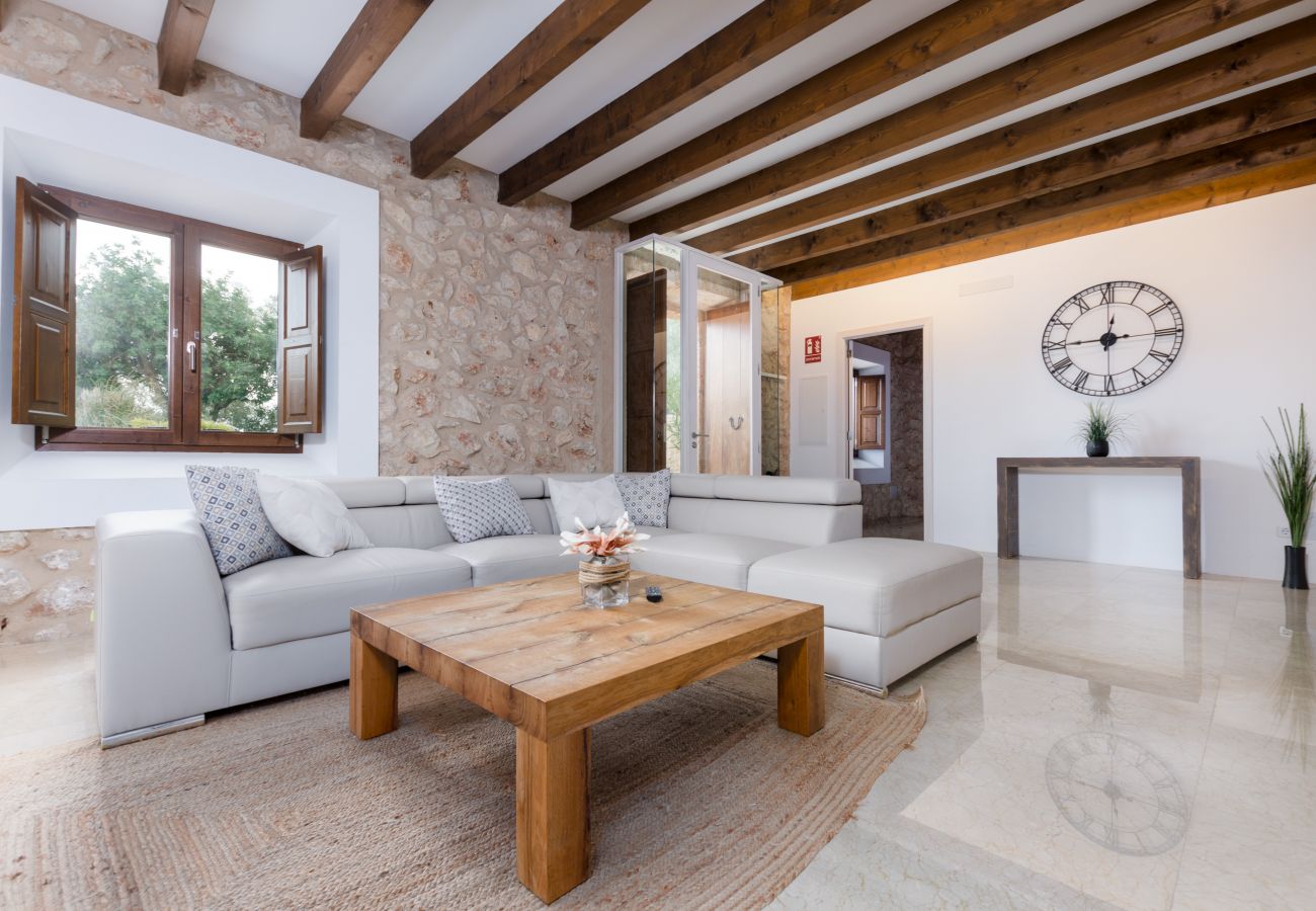 Cottage in Sant Llorenç Des Cardassar - YourHouse Sa Riba, beautiful stone finca with private pool