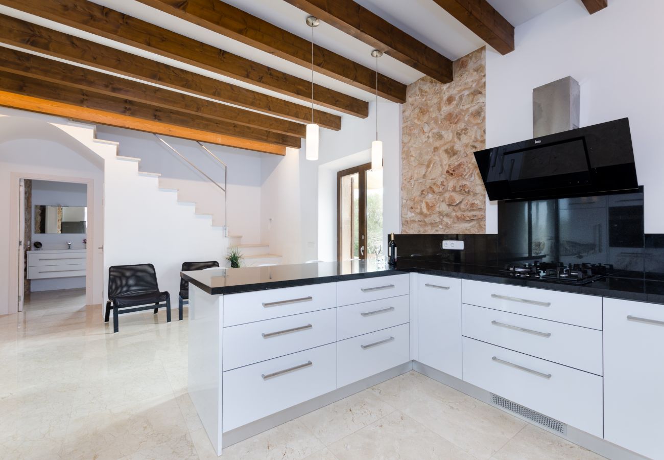 Cottage in Sant Llorenç Des Cardassar - YourHouse Sa Riba, beautiful stone finca with private pool