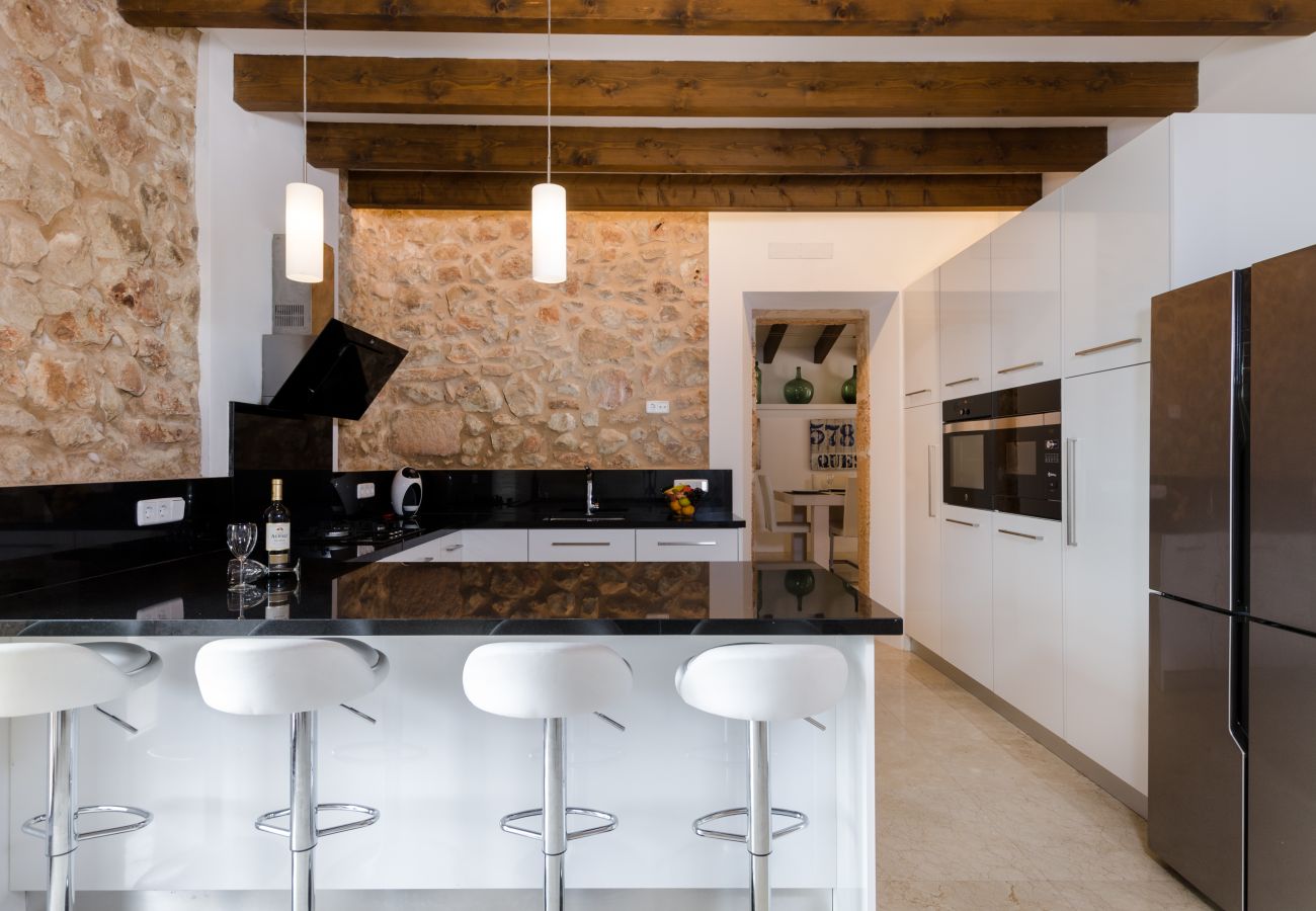 Cottage in Sant Llorenç Des Cardassar - YourHouse Sa Riba, beautiful stone finca with private pool