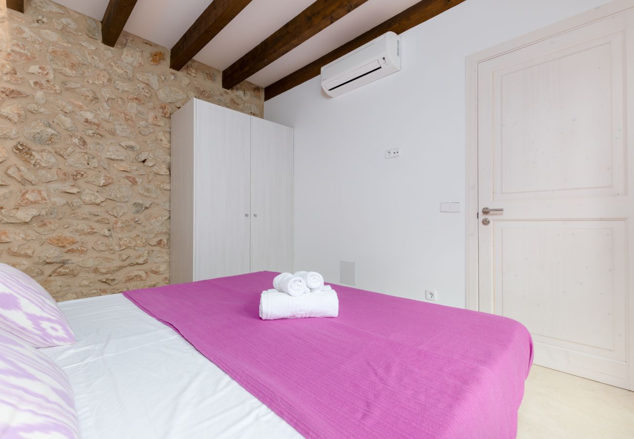 Cottage in Sant Llorenç Des Cardassar - YourHouse Sa Riba, beautiful stone finca with private pool