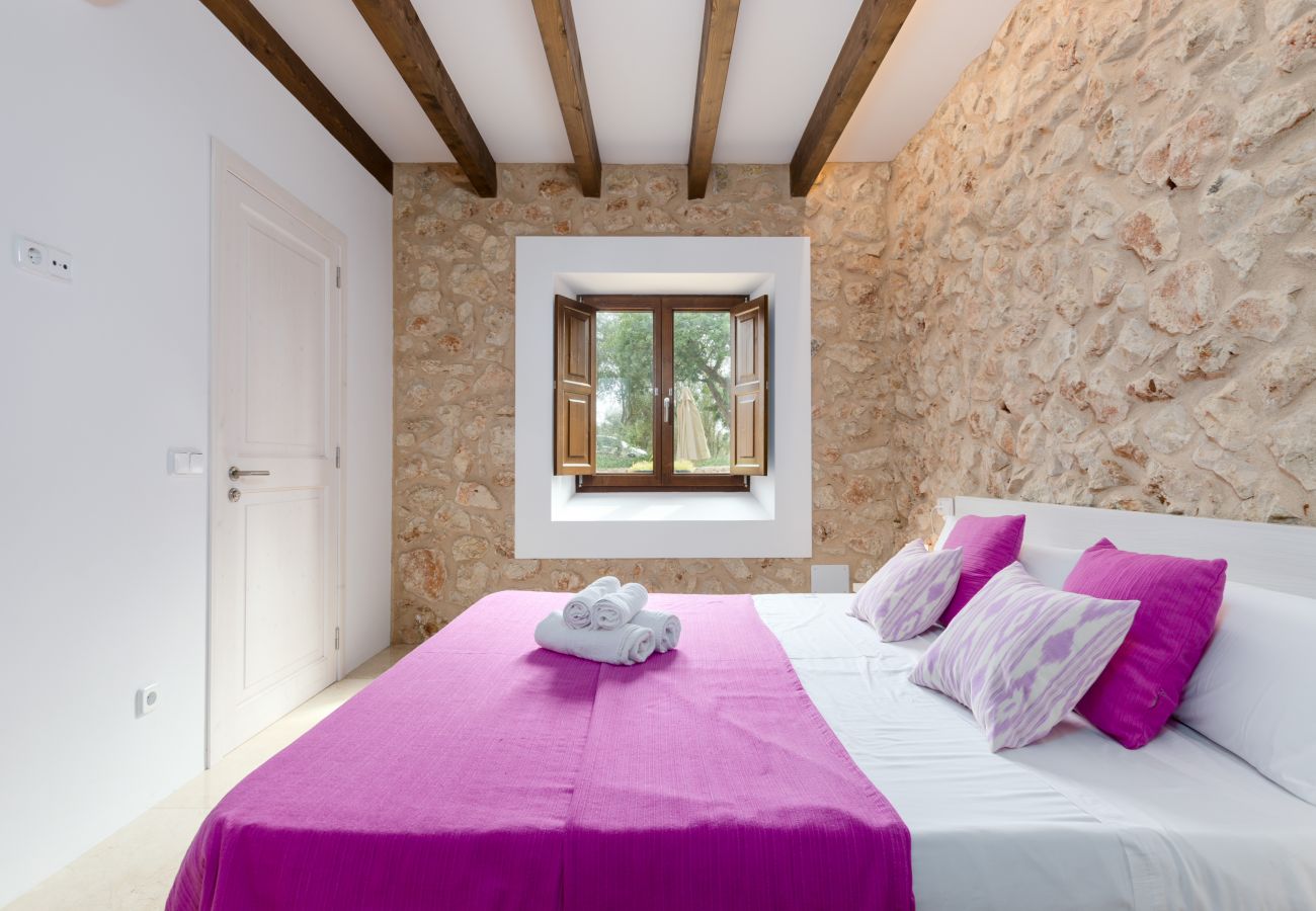 Cottage in Sant Llorenç Des Cardassar - YourHouse Sa Riba, beautiful stone finca with private pool