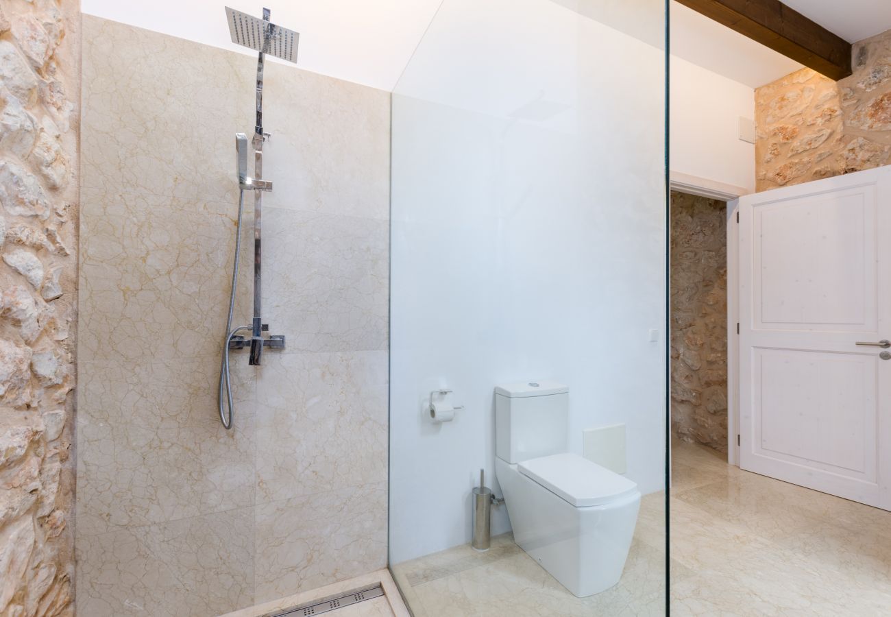 Cottage in Sant Llorenç Des Cardassar - YourHouse Sa Riba, beautiful stone finca with private pool