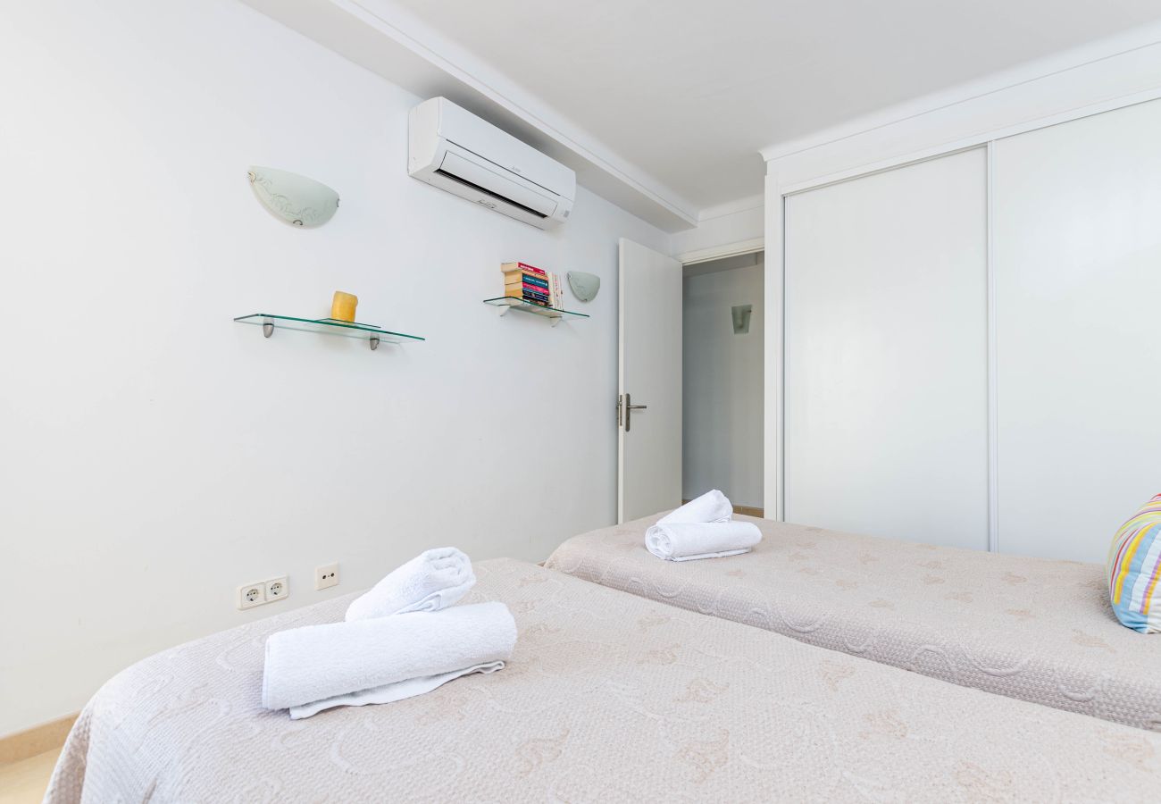 Apartment in Alcudia - YourHouse Reganyol, beach apartment in Playa de Muro
