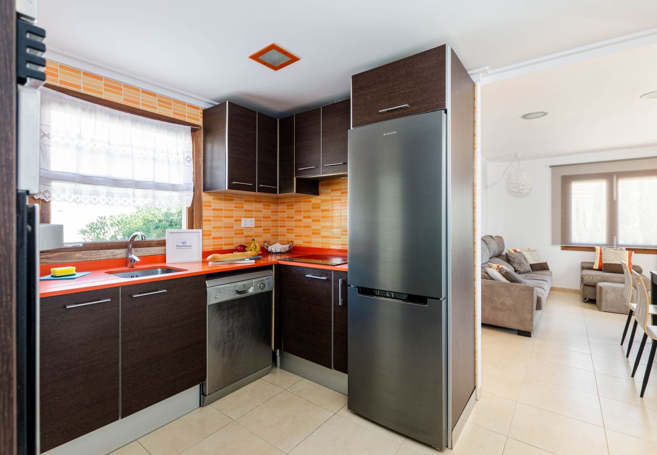 Apartment in Alcudia - YourHouse Reganyol, beach apartment in Playa de Muro