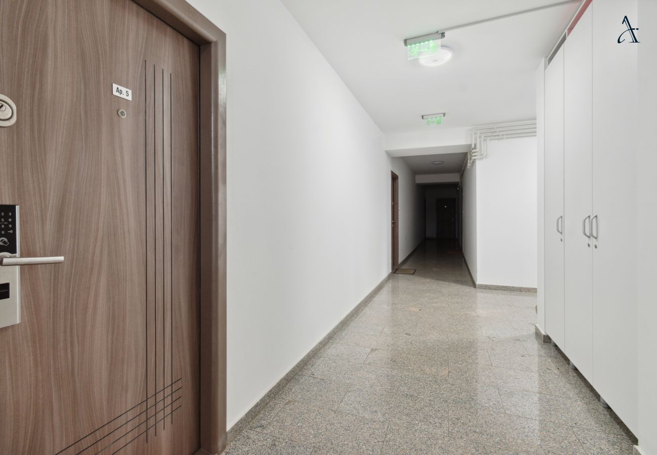 Apartment in Bucharest - Maia Apartment on the ground floor with balcony