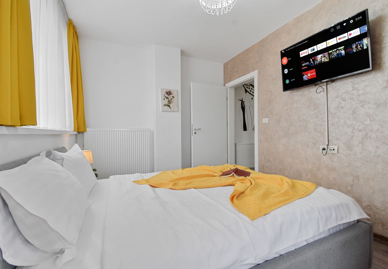 Apartment in Brasov - Modern in new building with panoramic view 