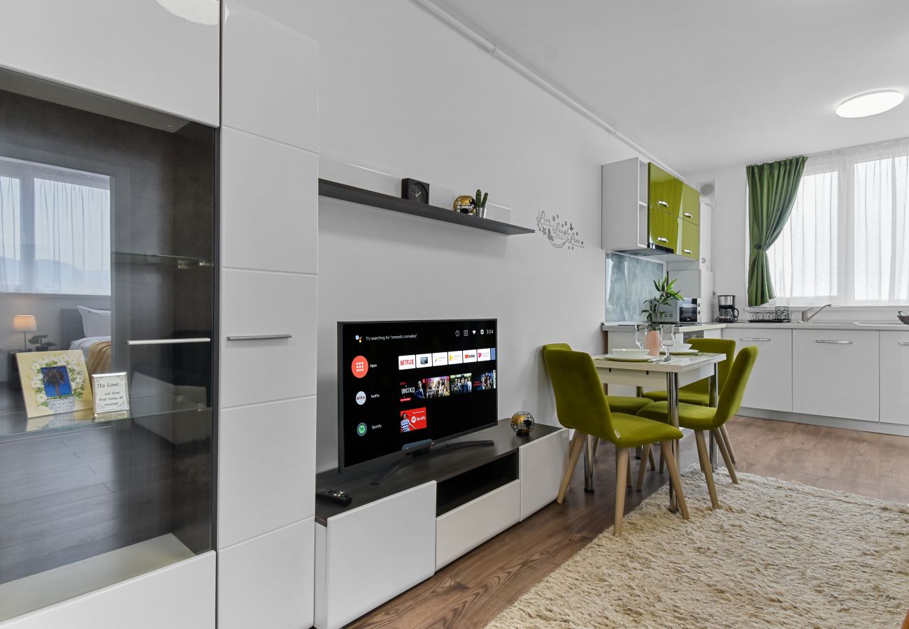 Apartment in Brasov - Modern in new building with panoramic view 