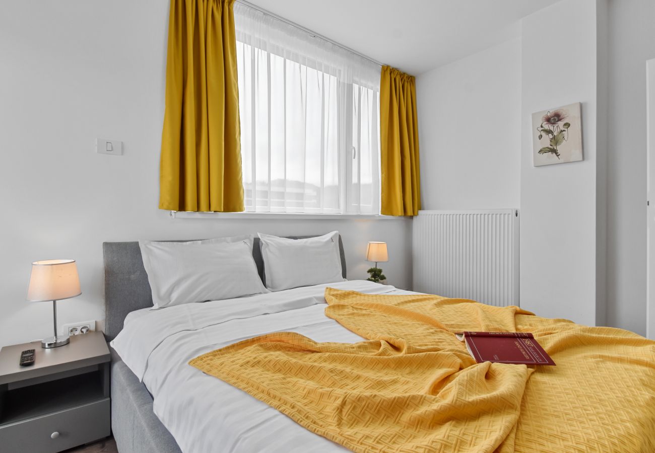 Apartment in Brasov - Modern in new building with panoramic view 