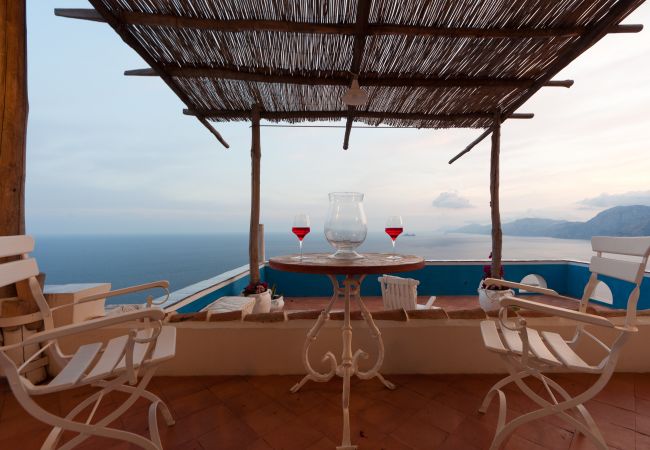 Villa in Praiano - Villa Venusta - Majestic Villa with Pool Villa in Praiano - Villa Venusta - Majestic Villa with Pool