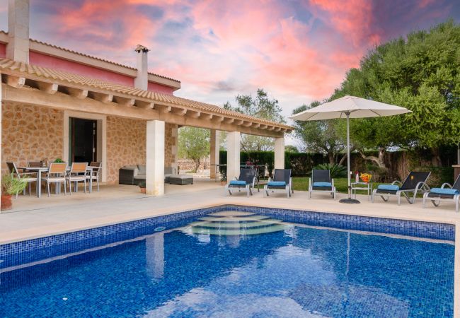 Villa in Santa Margalida - YourHouse Can Cuixa, wonderful villa with private pool in Majorca North