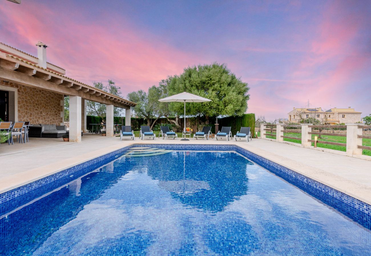 Villa in Santa Margalida - YourHouse Can Cuixa, wonderful villa with private pool in Majorca North