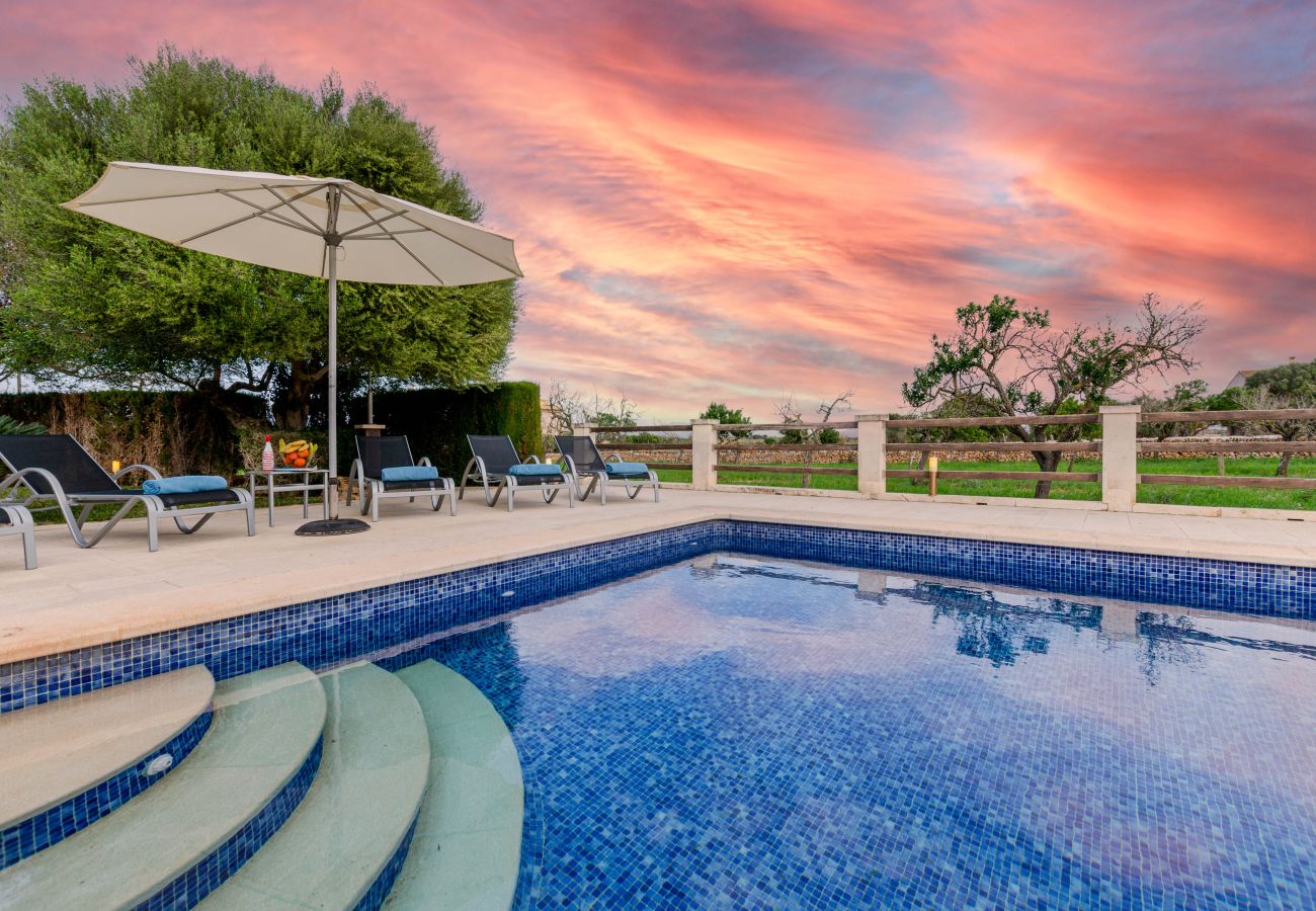 Villa in Santa Margalida - YourHouse Can Cuixa, wonderful villa with private pool in Majorca North