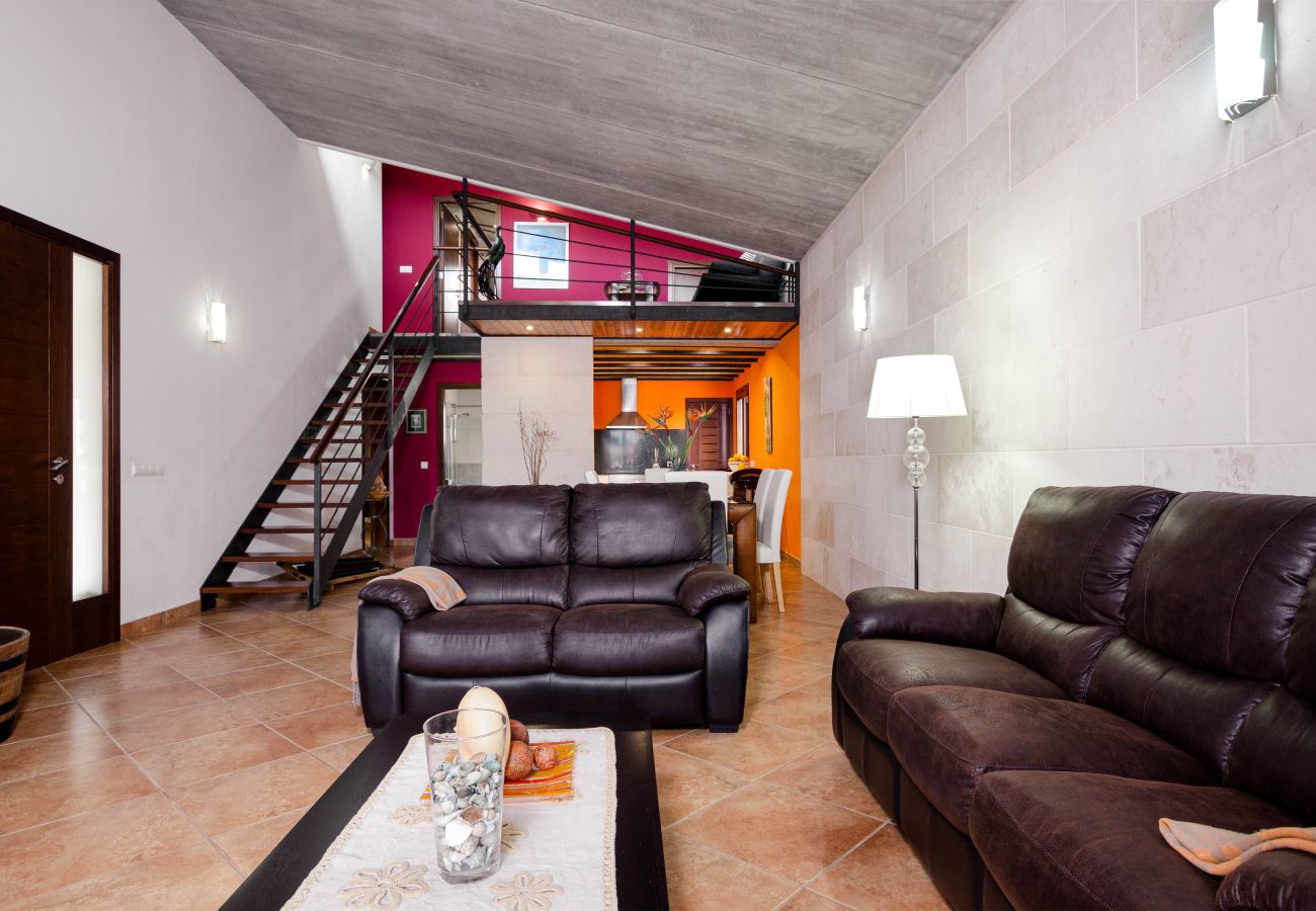 Villa in Santa Margalida - YourHouse Can Cuixa, wonderful villa with private pool in Majorca North