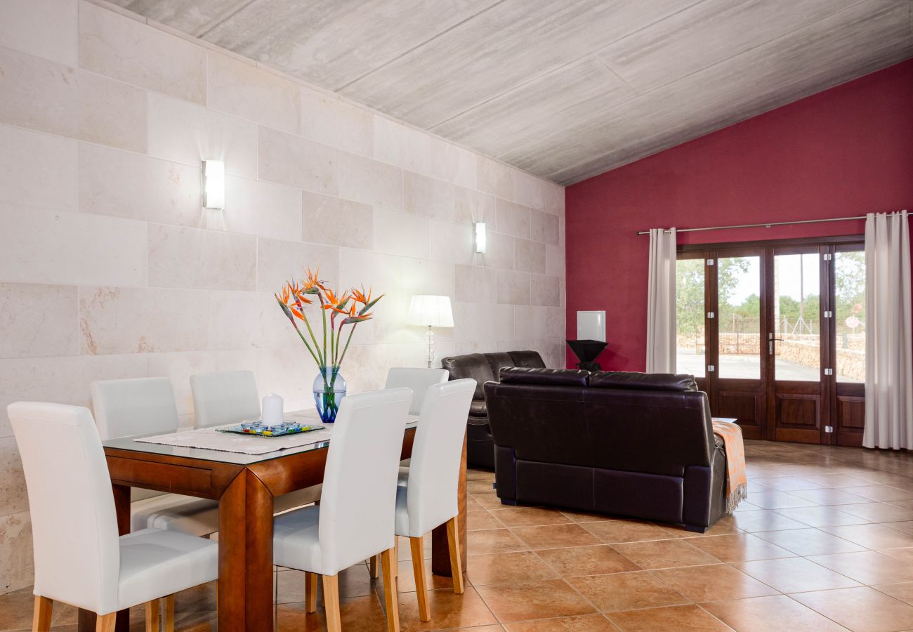 Villa in Santa Margalida - YourHouse Can Cuixa, wonderful villa with private pool in Majorca North