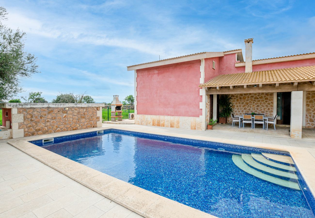 Villa in Santa Margalida - YourHouse Can Cuixa, wonderful villa with private pool in Majorca North