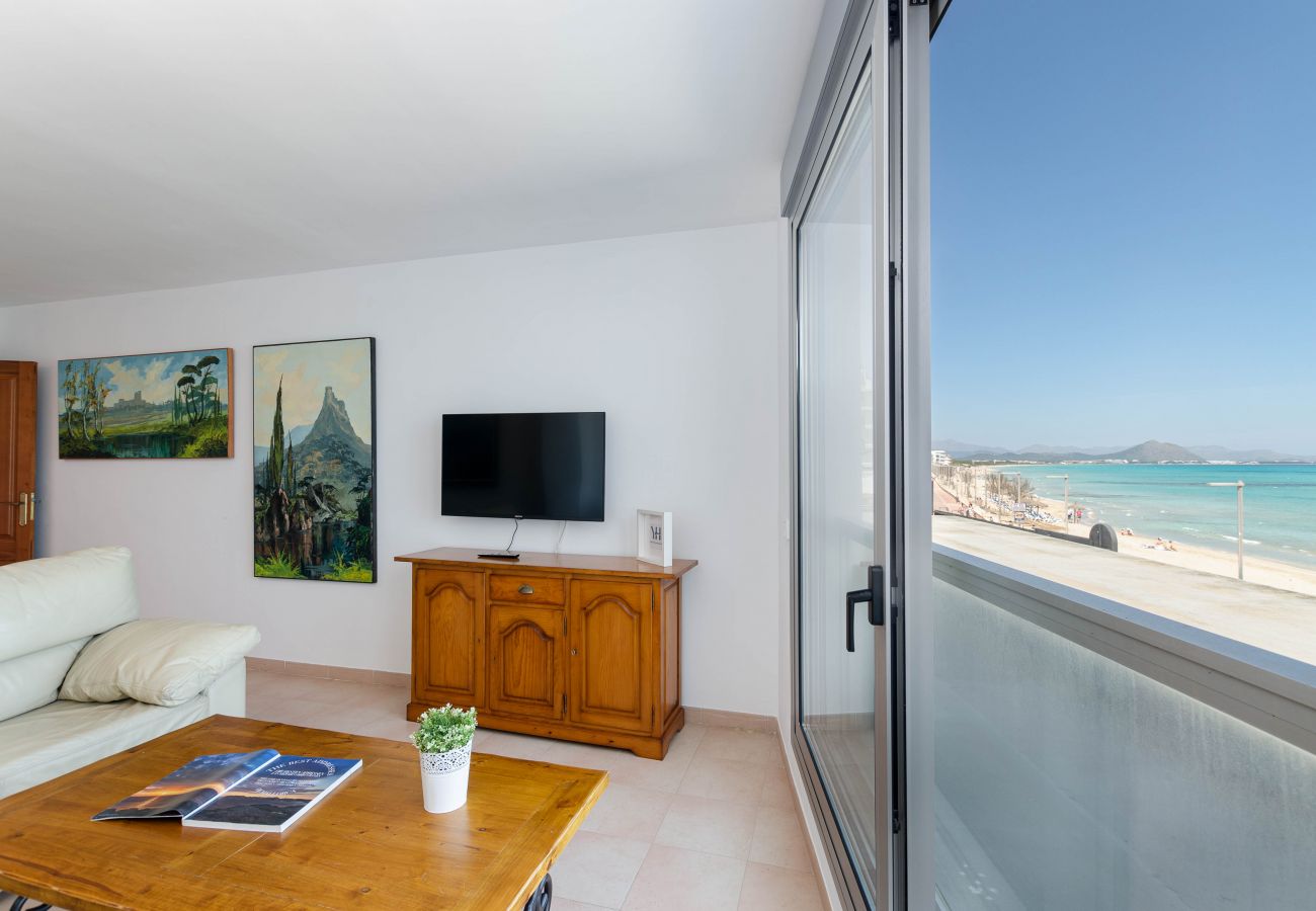 Apartment in Can Picafort - YourHouse Blau Blue 1.2, sea-view apartment in Can Picafort