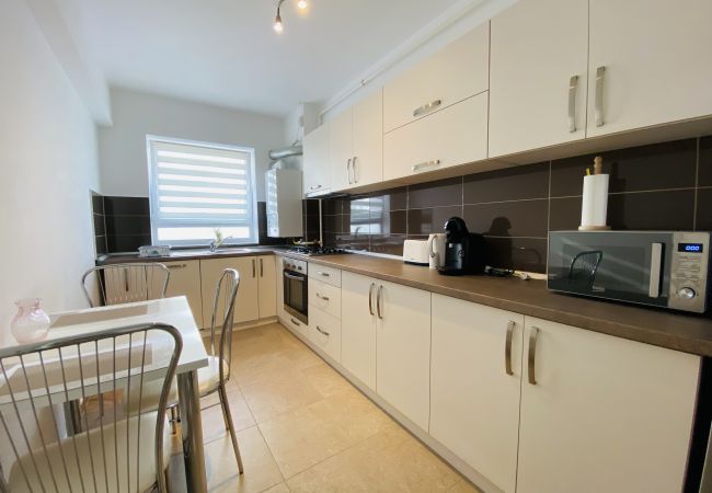Apartment in Brasov - Stay in Brasov feel like home Apartment in Brasov - Stay in Brasov feel like home