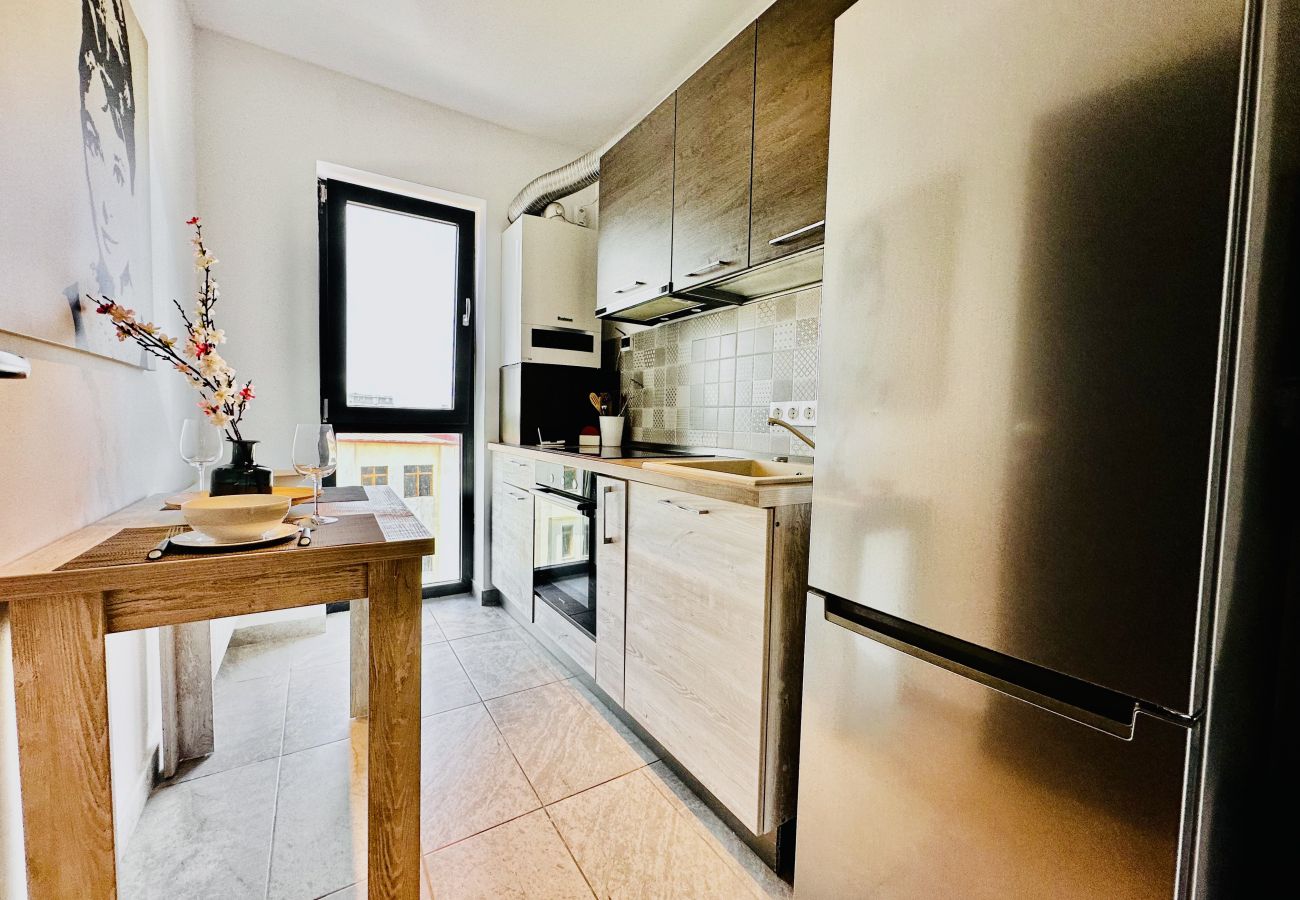 Apartment in Bucharest - Maia Home relax and parking
