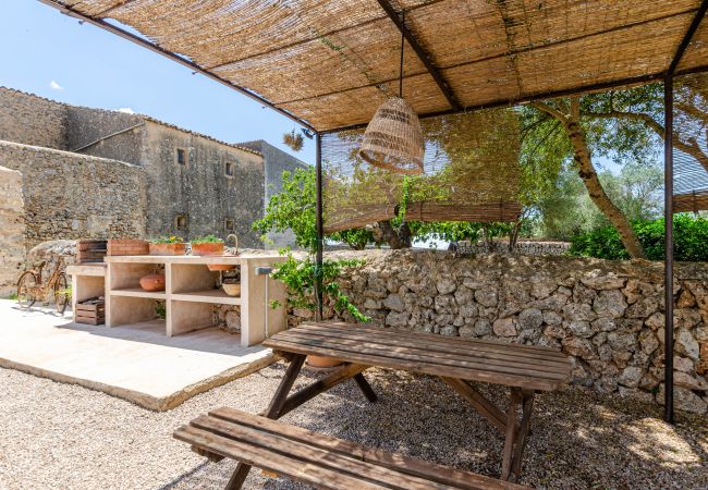 Farm stay in Costitx - Cal Tio 1 YourHouse, perfect for families, in a quiet area Farm stay in Costitx - Cal Tio 1 YourHouse, perfect for families, in a quiet area