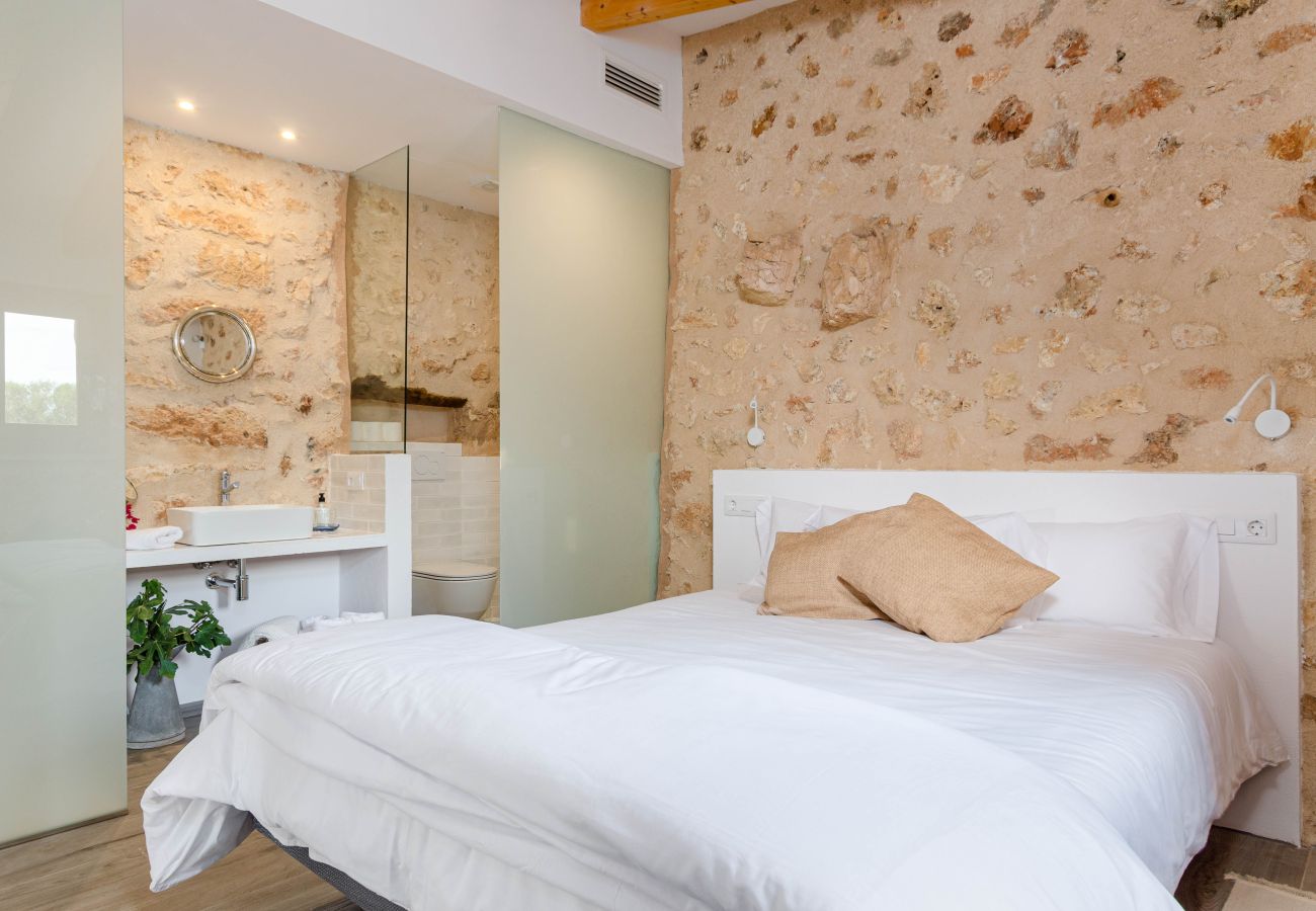 Farm stay in Costitx - Cal Tio 1 YourHouse, perfect for families, in a quiet area